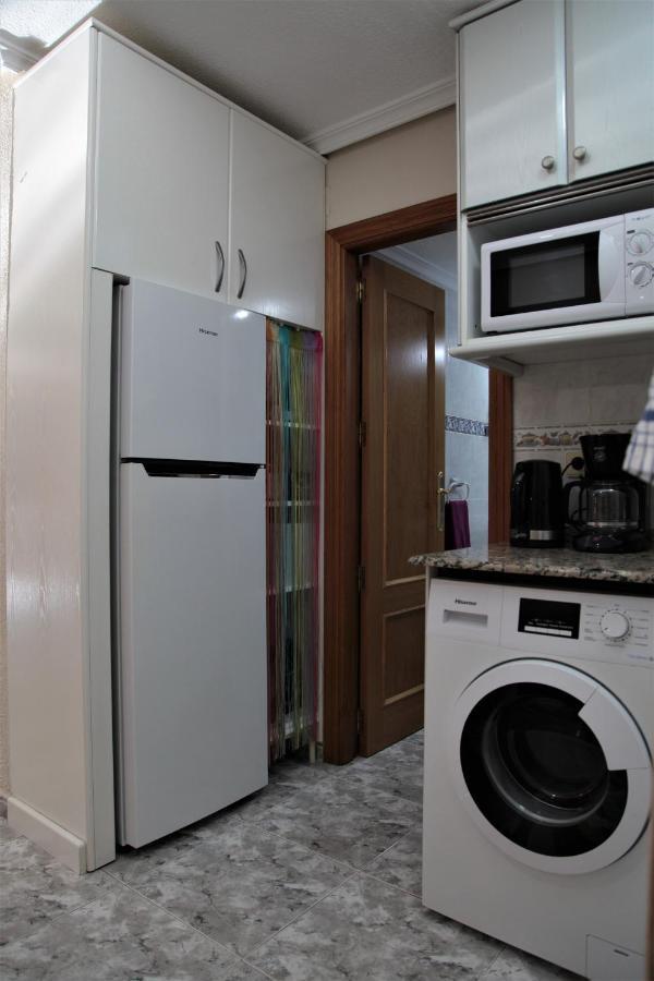 Cozy Apartment Just 8 Min Walk From The Beach! Benidorm Eksteriør bilde