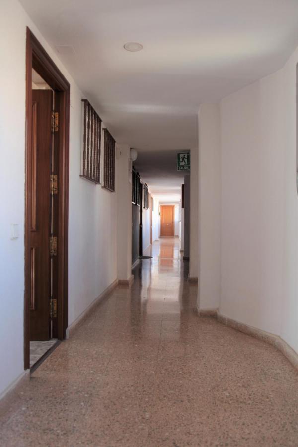 Cozy Apartment Just 8 Min Walk From The Beach! Benidorm Eksteriør bilde